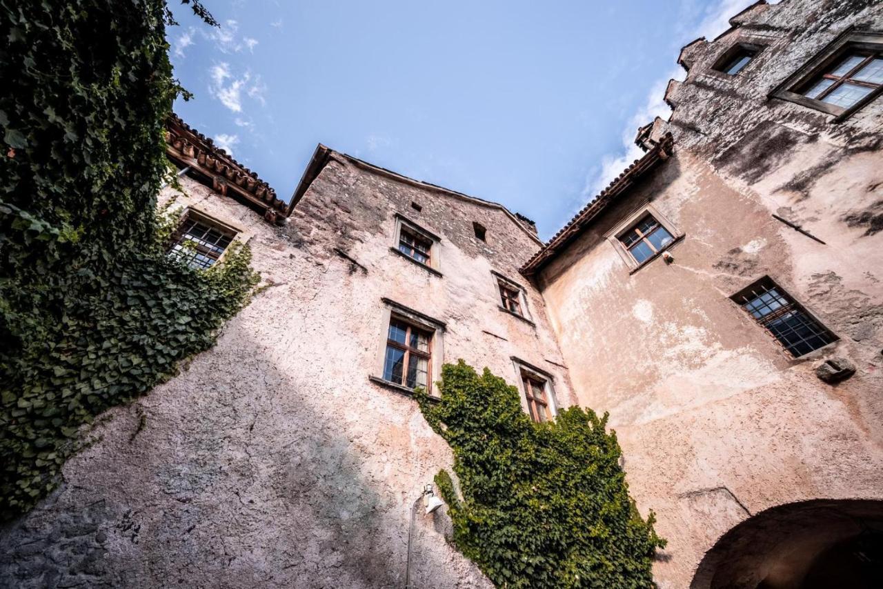 Ansitz Zinnenberg Appiano Sulla Strada Del Vino Exterior foto